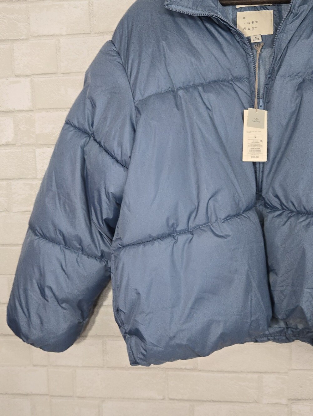 NWT a new day water resistant puffer jacket - Picture 4 of 15